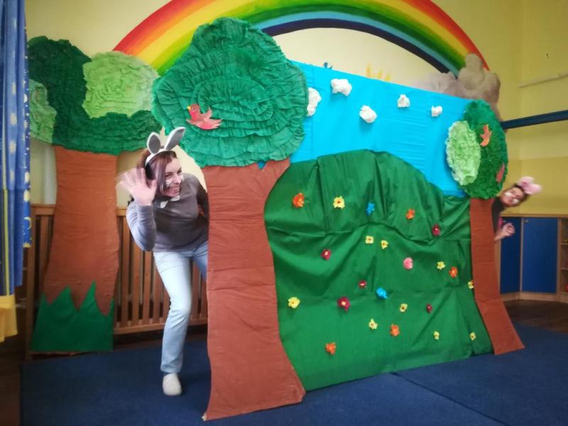 Húsvétvárás a "Kerek erdőben" - vendégségben a Csemetekert oviban