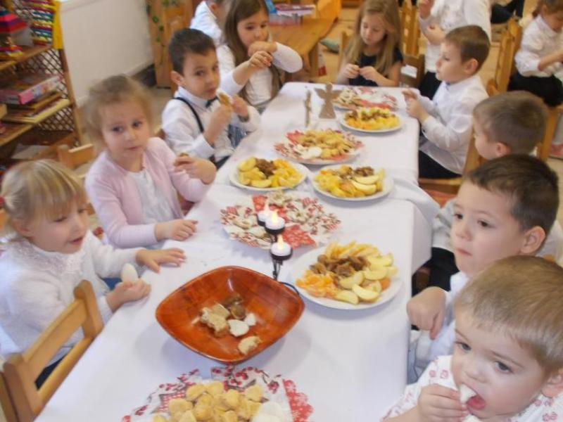 Karácsonyváró pillanatok a Százszorszép óvodában