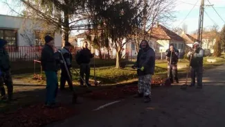 Parkolóépítés Csárdaszálláson