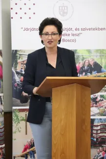 ó