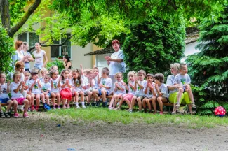 OVI-SPORT PÁLYA ÁTADÓ ÜNNEPSÉG - SZÁZSZORSZÉP ÓVODA