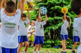 OVI-SPORT PÁLYA ÁTADÓ ÜNNEPSÉG - SZÁZSZORSZÉP ÓVODA