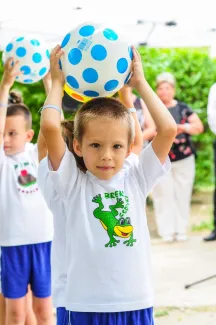 OVI-SPORT PÁLYA ÁTADÓ ÜNNEPSÉG - SZÁZSZORSZÉP ÓVODA