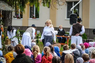 SZÜRETI MULATSÁG A SZÁZSZORSZÉP ÓVODÁBAN