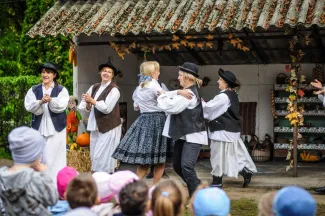 SZÜRETI MULATSÁG A SZÁZSZORSZÉP ÓVODÁBAN