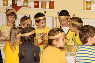 Mézes reggeli a Százszorszép és Margaréta ovisokkal