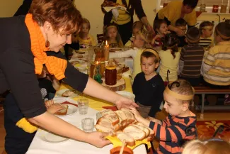 Mézes reggeli a Százszorszép és Margaréta ovisokkal