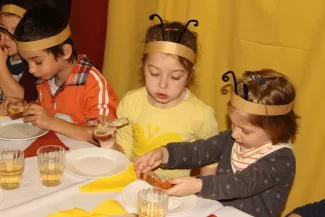 Mézes reggeli a Százszorszép és Margaréta ovisokkal