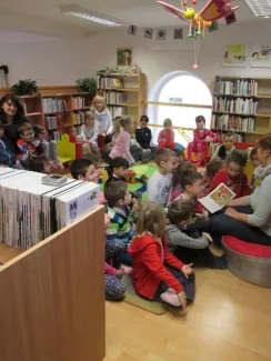 Könyvtár program - Százszorszép Óvoda