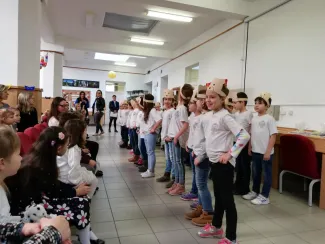 Iciri-piciri mesemondó és rajzillusztrációs verseny
