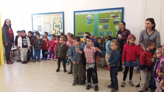 ZÖLD JELES NAPUNK  -  A VÍZ VILÁGNAPJA