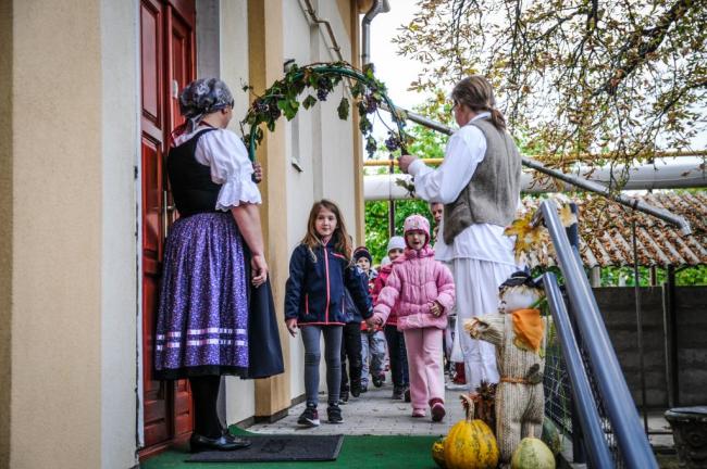 SZÜRETI MULATSÁG A SZÁZSZORSZÉP ÓVODÁBAN