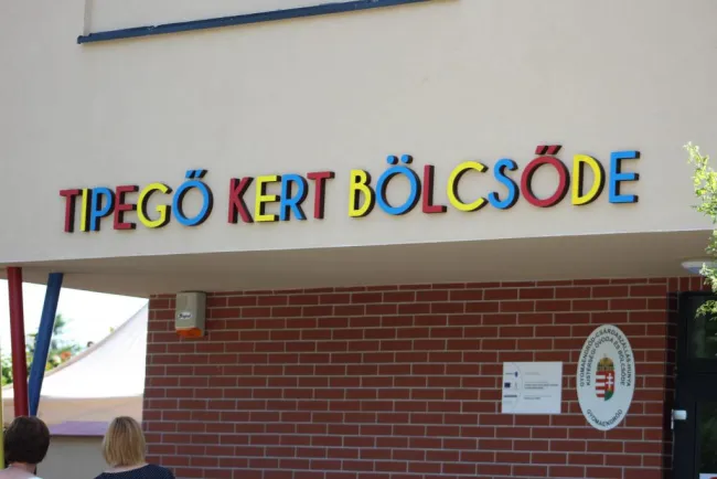 Tipegőkert Bölcsőde ünnepi megnyitója
