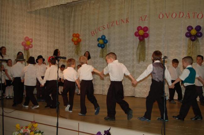 CSEMETEKERT ÓVODA - ÉVZÁRÓ ÉS BALLAGÁSI ÜNNEPSÉG