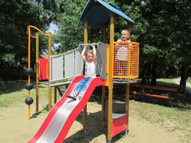 SZÁZSZORSZÉP ÓVODÁSOK KIRÁNDULÁSA A TÚRKEVEI FEKETE ISTVÁN OKTATÓKÖZPONTBA