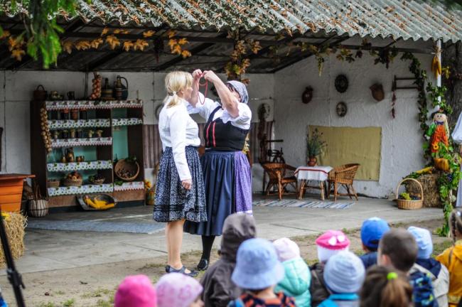 SZÜRETI MULATSÁG A SZÁZSZORSZÉP ÓVODÁBAN