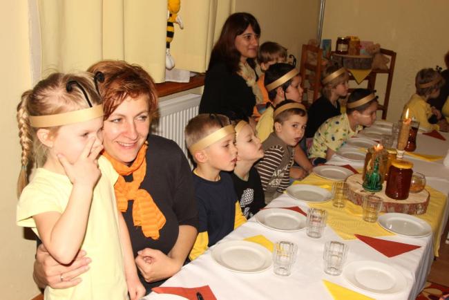 Mézes reggeli a Százszorszép és Margaréta ovisokkal