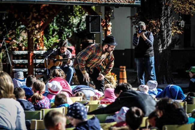 Szüreti mulatság-Százszorszép Óvoda 2018.