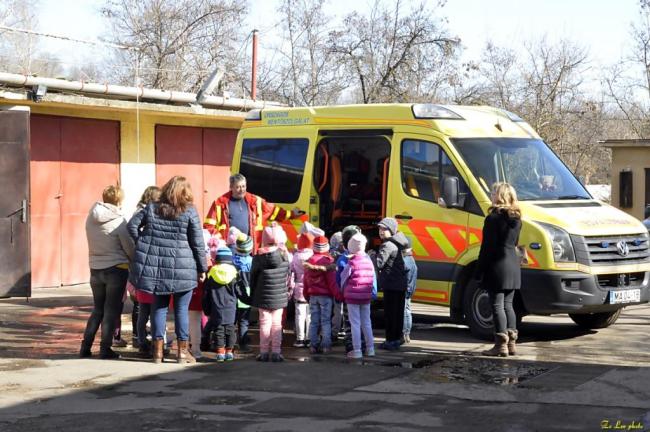 Gyomaendrődi Mentőállomáson jártak a Százszorszép Ovisok