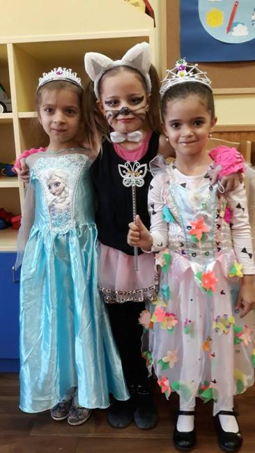 Farsangi hangulat a Csemetekert Óvodában