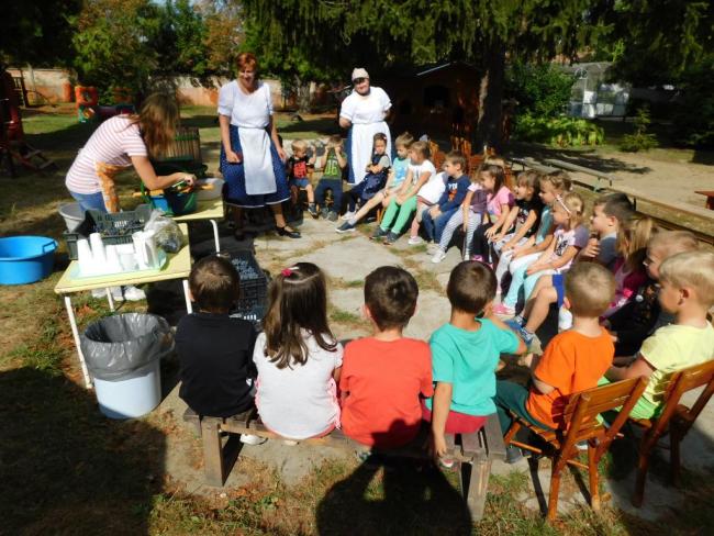 Szüreti hangulat a Százszorszép Óvodában