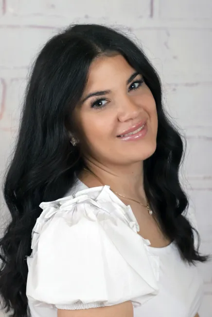 Bella Boglárka