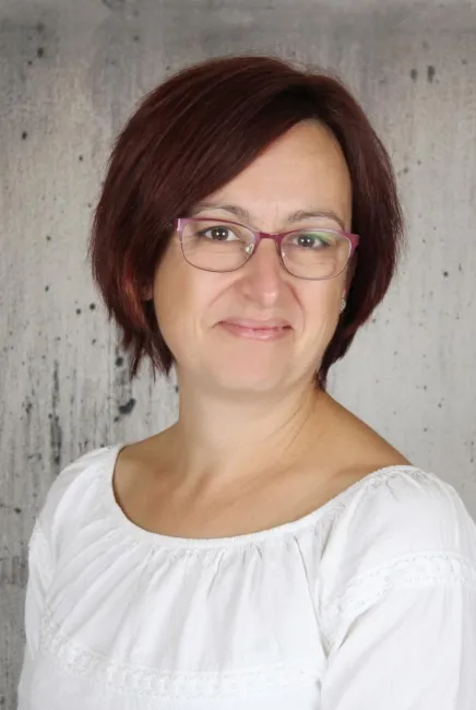 LIziczai Ildikó