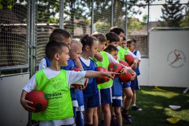 Intézményi Bozsik program
